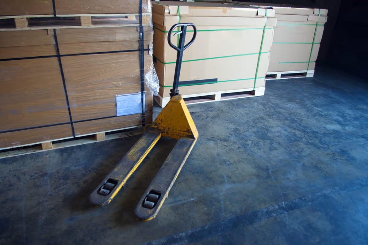 Why DIY Pallet Shipping Is Riskier Than You Think
