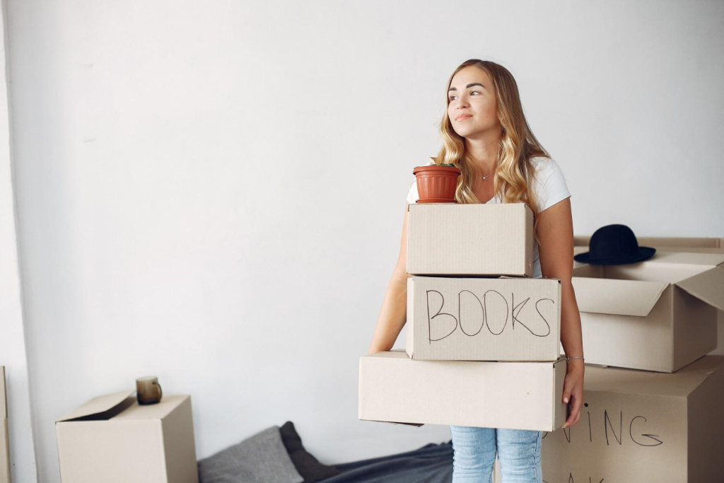 Student & Senior Moving in LA: Affordable Small Load Solutions
